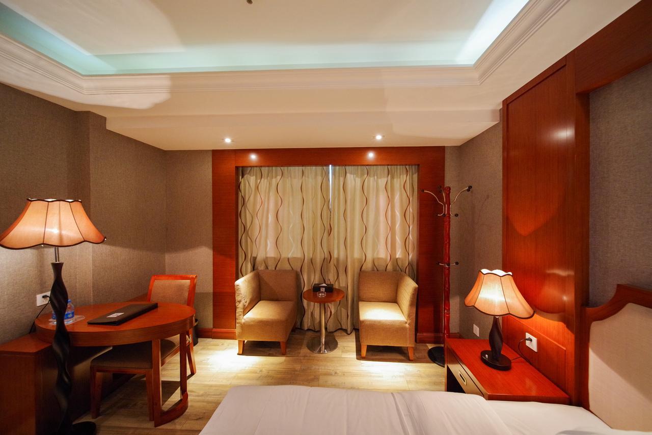 Borrman Hotel Guangzhou Tangxia Branch Exterior photo